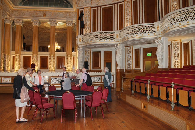 St Georges Hall tour